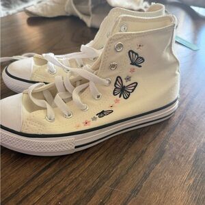 Converse Kids Cream High-Top Sneakers with Butterfly Design